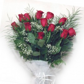 Bouquet of twelve roses